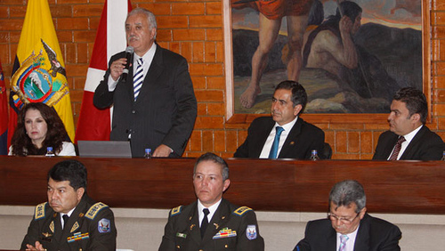 Fiscalía coordina acciones con Municipio de Quito en lucha contra la inseguridad.