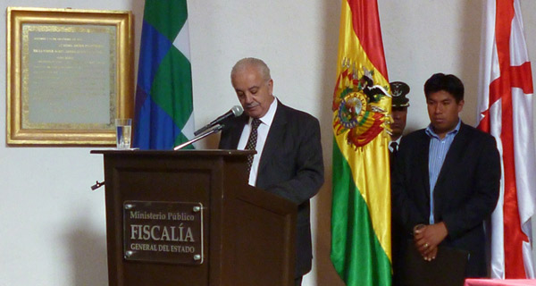 Fiscal Ecuatoriano Galo Chiriboga visita Bolivia