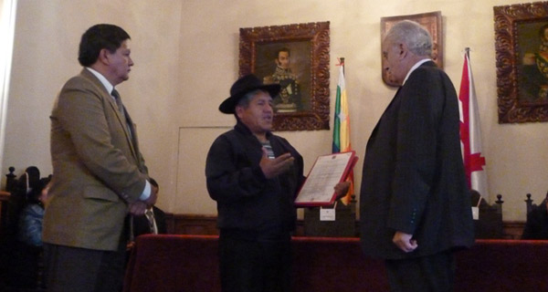 Fiscal Ecuatoriano Galo Chiriboga visita Bolivia2