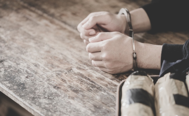 Imagen de boletín: En apelación, se ratifica sentencia de 13 años de prisión para responsable de tráfico de drogas a gran escala