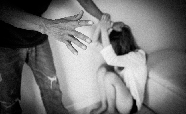 Imagen de boletín: 22 años de prisión como autor de la violación a su hija